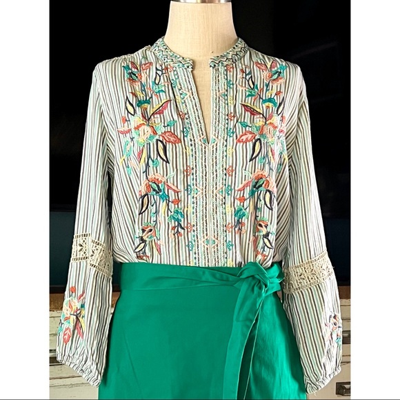 Johnny Was Lais Paris Effortless Striped Embroidered Blouse NWT New S - Picture 6 of 16
